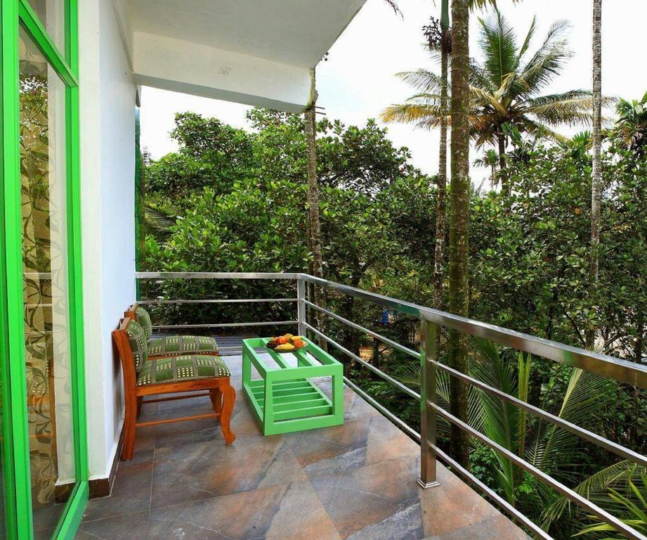 Thekkady Spice Valley Holiday Hotel Kültér fotó